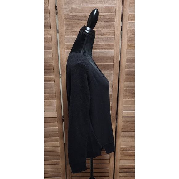 Lucky Brand Women's Solid Black V-Neck Long-Sleeve Sweater Size Small S Top - Picture 3 of 7